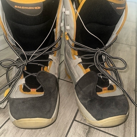 Salomon Synapse Snowboard Boots Mens Size 13 Pull Lock Warm Yellow Black - Picture 2 of 11